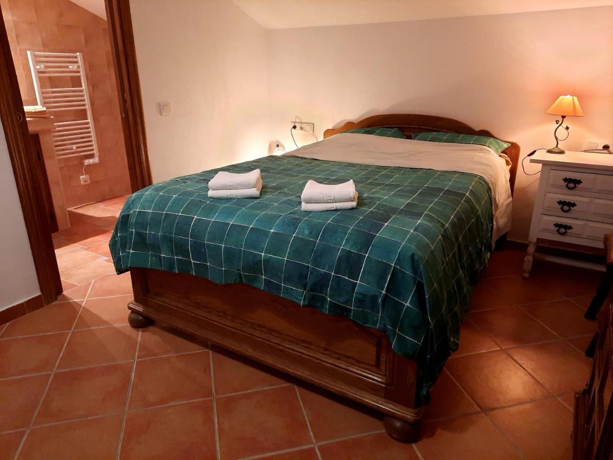 Casa Montana Velez-Malaga B&B Exterior photo